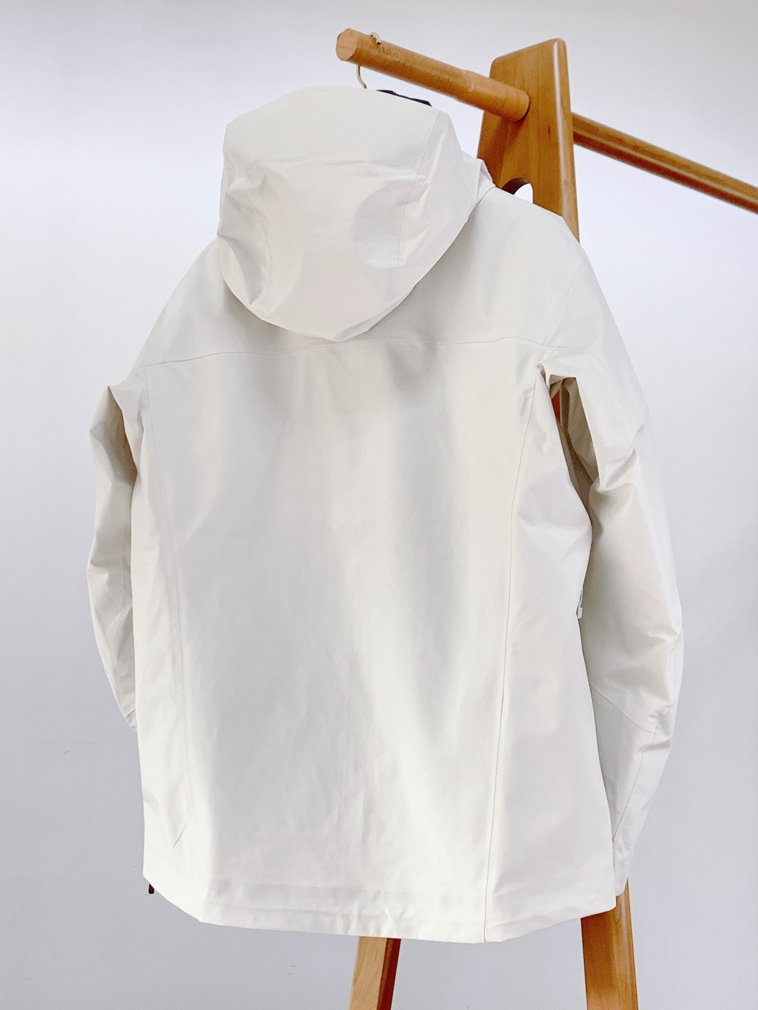 ARCTERYX 始祖鸟 鸟家王炸款三合一冲锋衣羽绒服了来了！一衣三穿！内胆带logo轻薄户外级羽绒服！