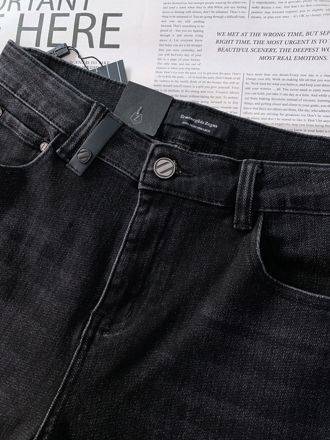 Ermenegildo Zegna 杰尼亚 2025FW秋冬新品 高级时装感 进口牛仔面料 , 洗水牛仔