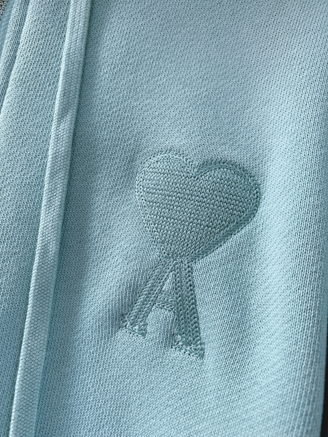 Ami Alexandre Mattiussi Ami de Coeur半拉链爱心刺绣卫衣，细节实拍，爱