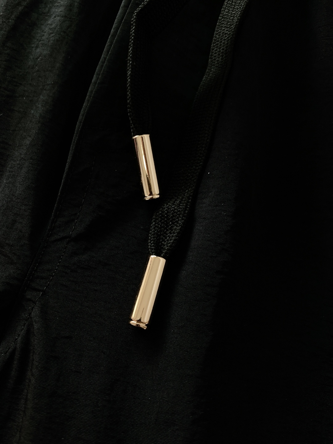 The North Face®北面 2025FW秋冬新品休闲羽绒裤，户外基因与日常穿搭的完美融合！高密防