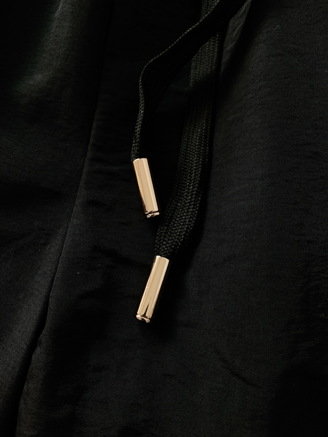 ARCTERYX 始祖鸟 2025FW秋冬新品休闲羽绒裤，户外硬核防护与日常舒适的双向奔赴！高密防风面料