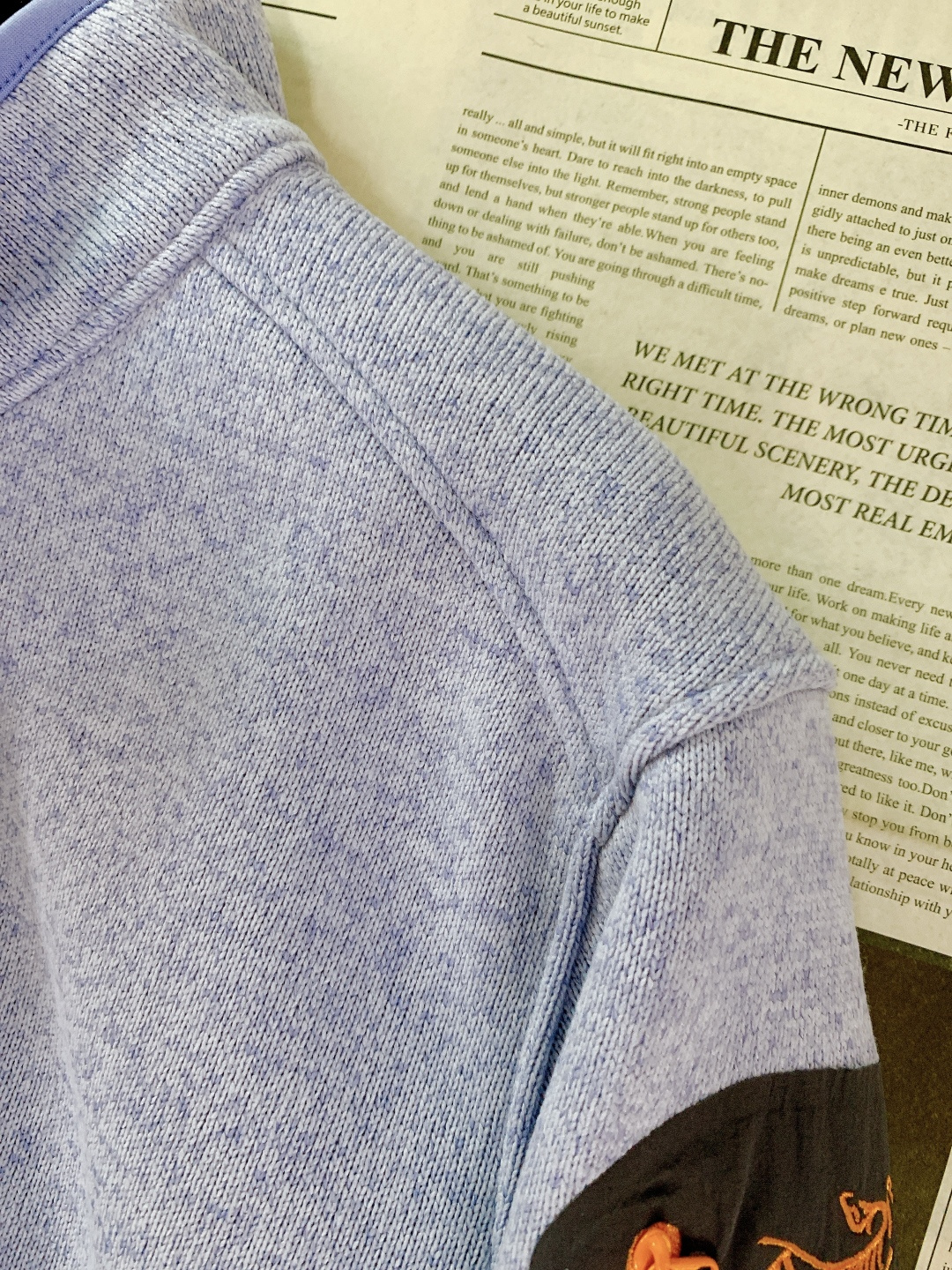 ARCTERYX 始祖鸟 秋冬COVERT玛卡龙配色刺绣版本系列立领开衫轻量抓绒外套，针织衫毛衣夹克外套