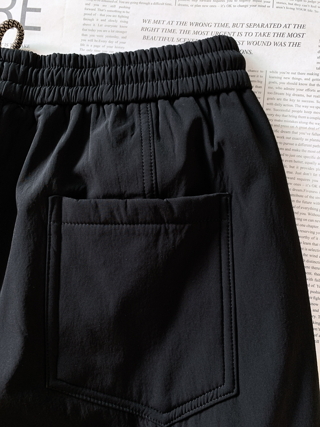 ARCTERYX 始祖鸟 2025FW秋冬新品加绒工装裤直接焊死户外穿搭天花板！机能面料搭加绒内里，保暖