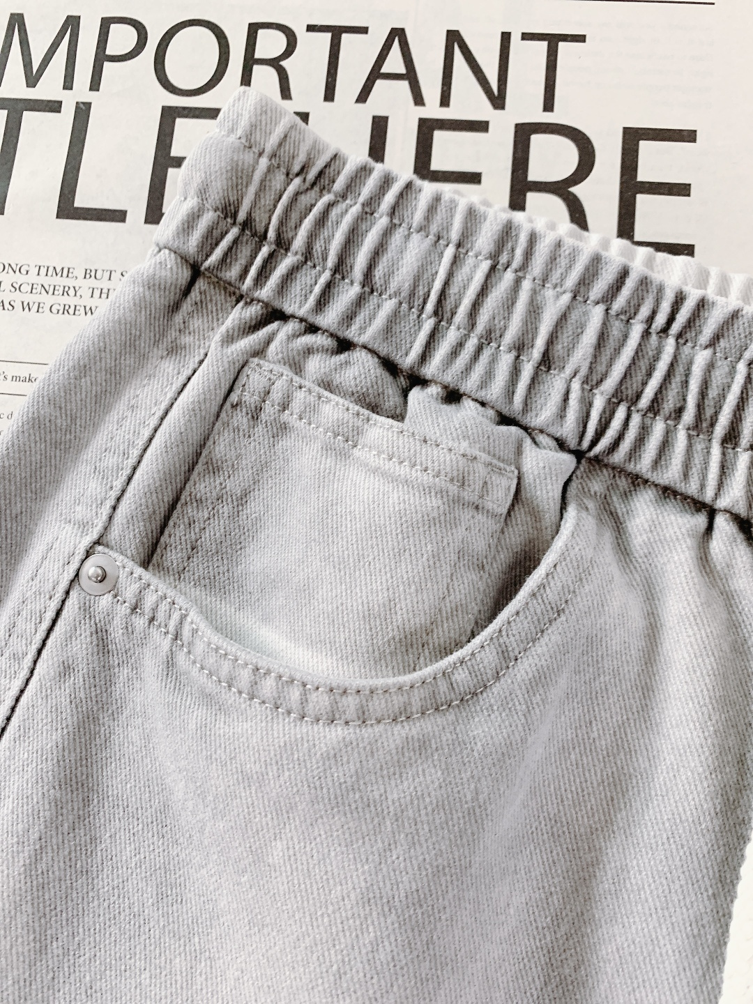 Dior Homme 迪奥·桀傲 2025FW秋冬新品 刺绣抽绳休闲裤时尚系列，独特设计，抽绳休闲长裤 