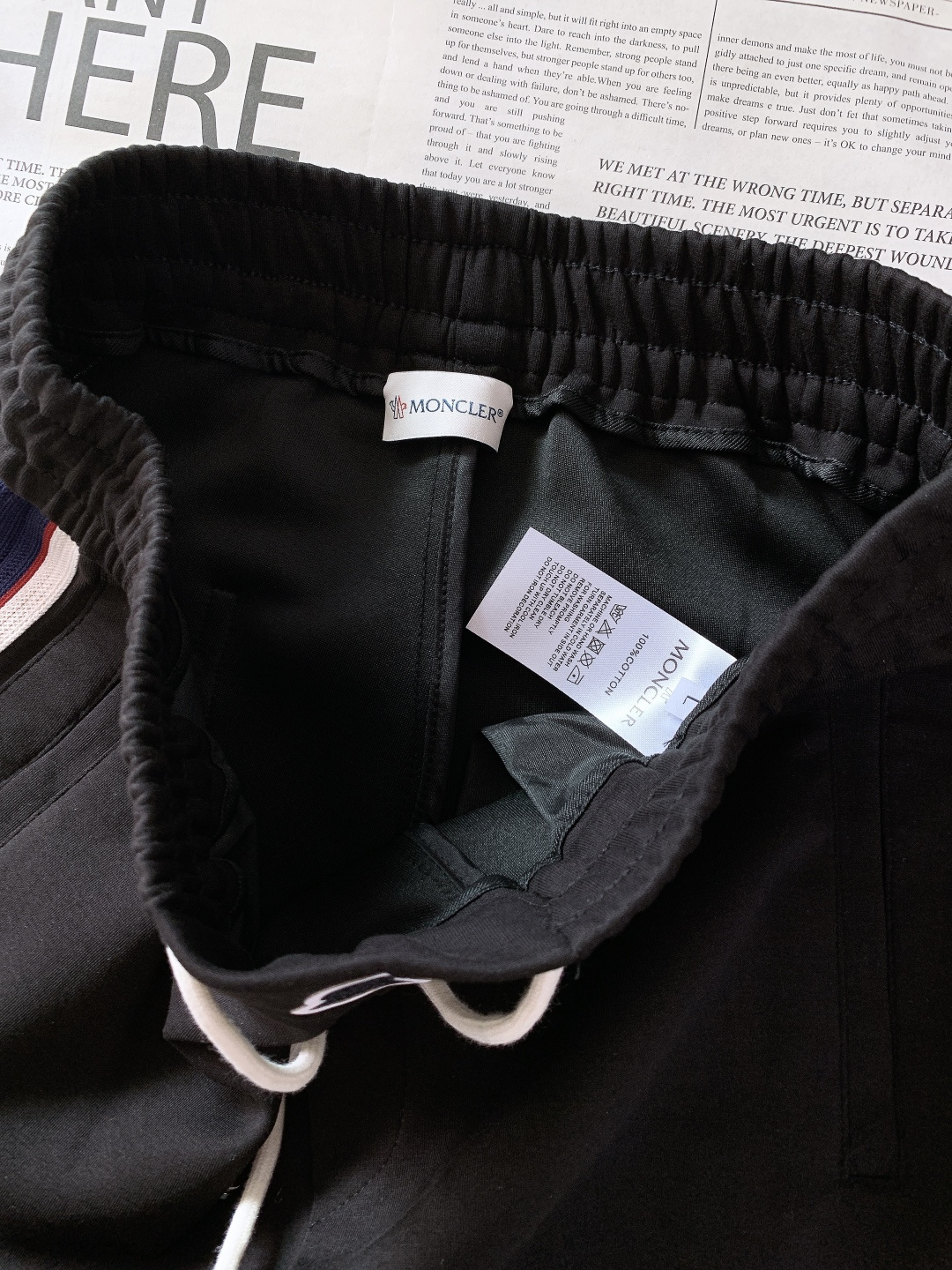 Moncler 蒙口 2025FW秋冬新品 织带抽绳工装休闲裤时尚系列，独特设计，抽绳休闲长裤 订纱开始