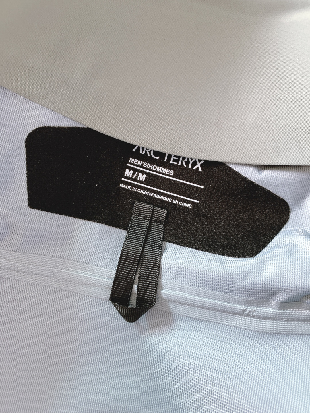 ARCTERYX 始祖鸟 鸟家王炸款三合一冲锋衣羽绒服了来了！一衣三穿！内胆带logo轻薄户外级羽绒服！