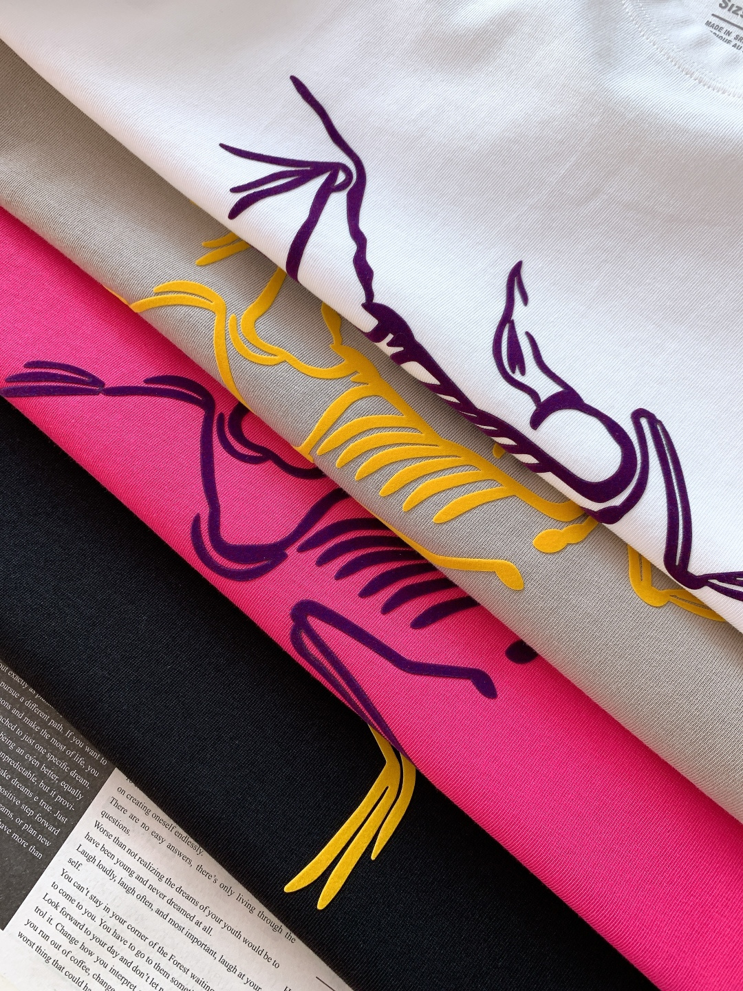 ARCTERYX 始祖鸟 2026SS早春新品机能长袖打底衫。甄选高支高密亲肤针织面料，触感软糯细腻，贴