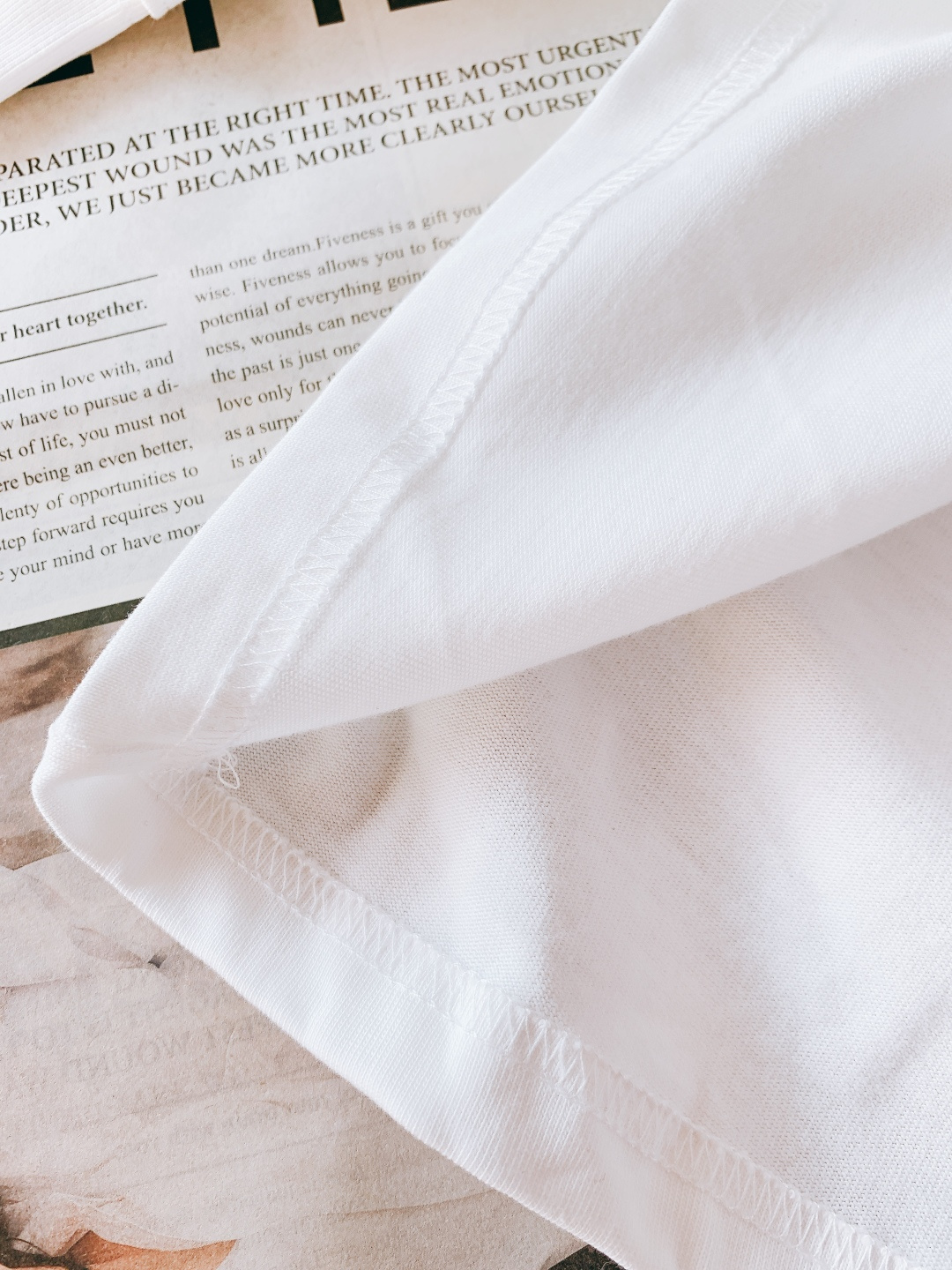 ARCTERYX 始祖鸟 2026SS早春新品机能长袖打底衫。甄选高支高密亲肤针织面料，触感软糯细腻，贴