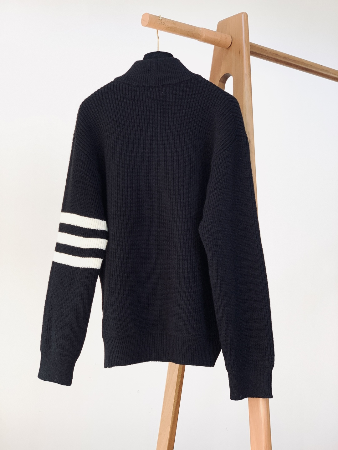 Thom Browne 汤姆·布朗 2026SS早春新品 针织拉链开衫。贵公子秋冬本命奢品，精梳针织软糯