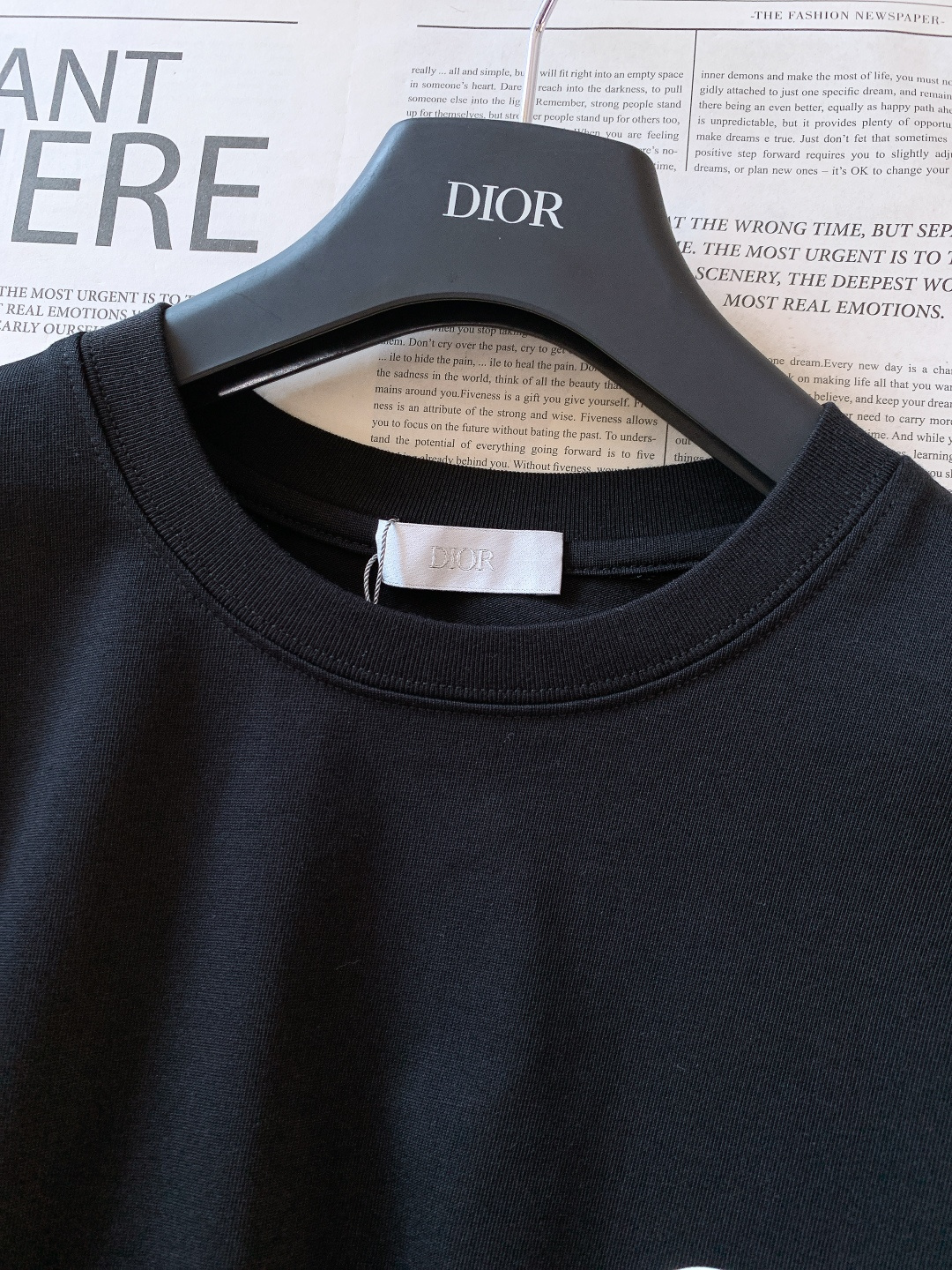 Dior Homme 迪奥·桀傲 2026SS早春新品 经典CD长袖打底衫。贵公子氛围感刚需✅ 高支精梳