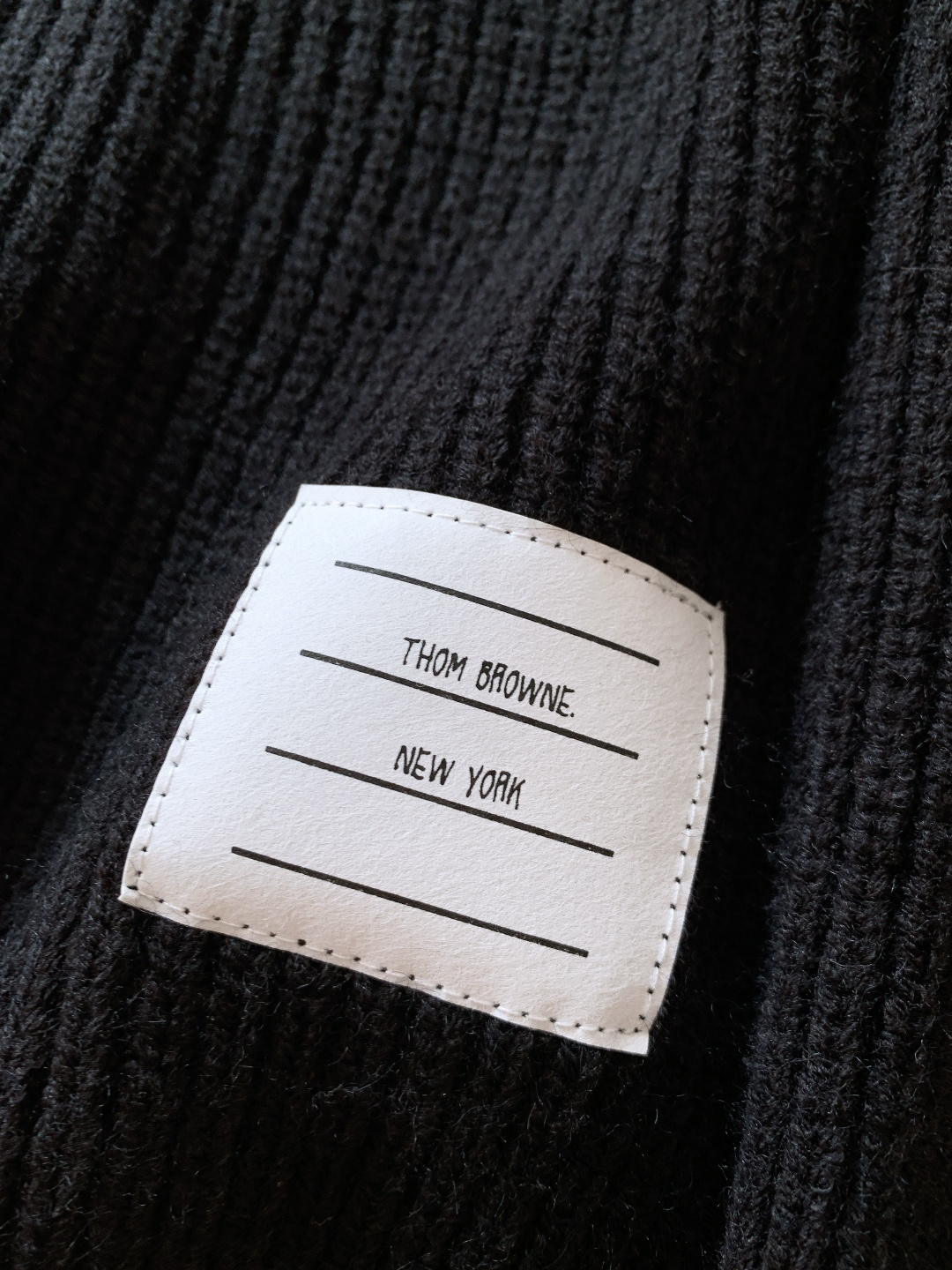 Thom Browne 汤姆·布朗 2026SS早春新品 针织拉链开衫。贵公子秋冬本命奢品，精梳针织软糯