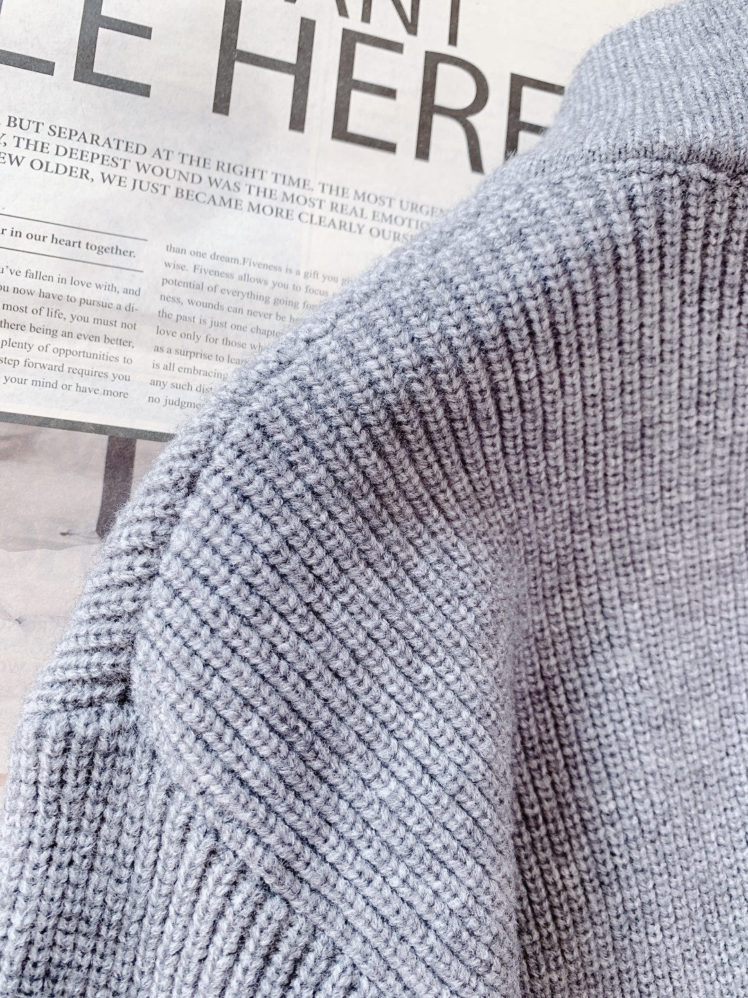 Thom Browne 汤姆·布朗 2026SS早春新品 针织拉链开衫。贵公子秋冬本命奢品，精梳针织软糯