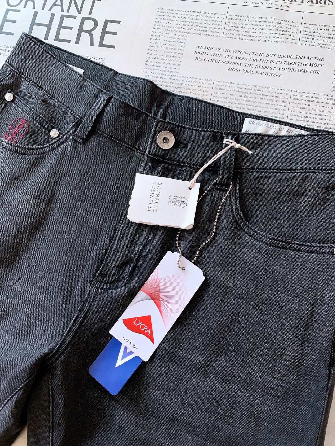 Brunello Cucinelli 布鲁奈罗.库奇内利 2026SS早春新品 高级时装感，休闲洗水牛仔