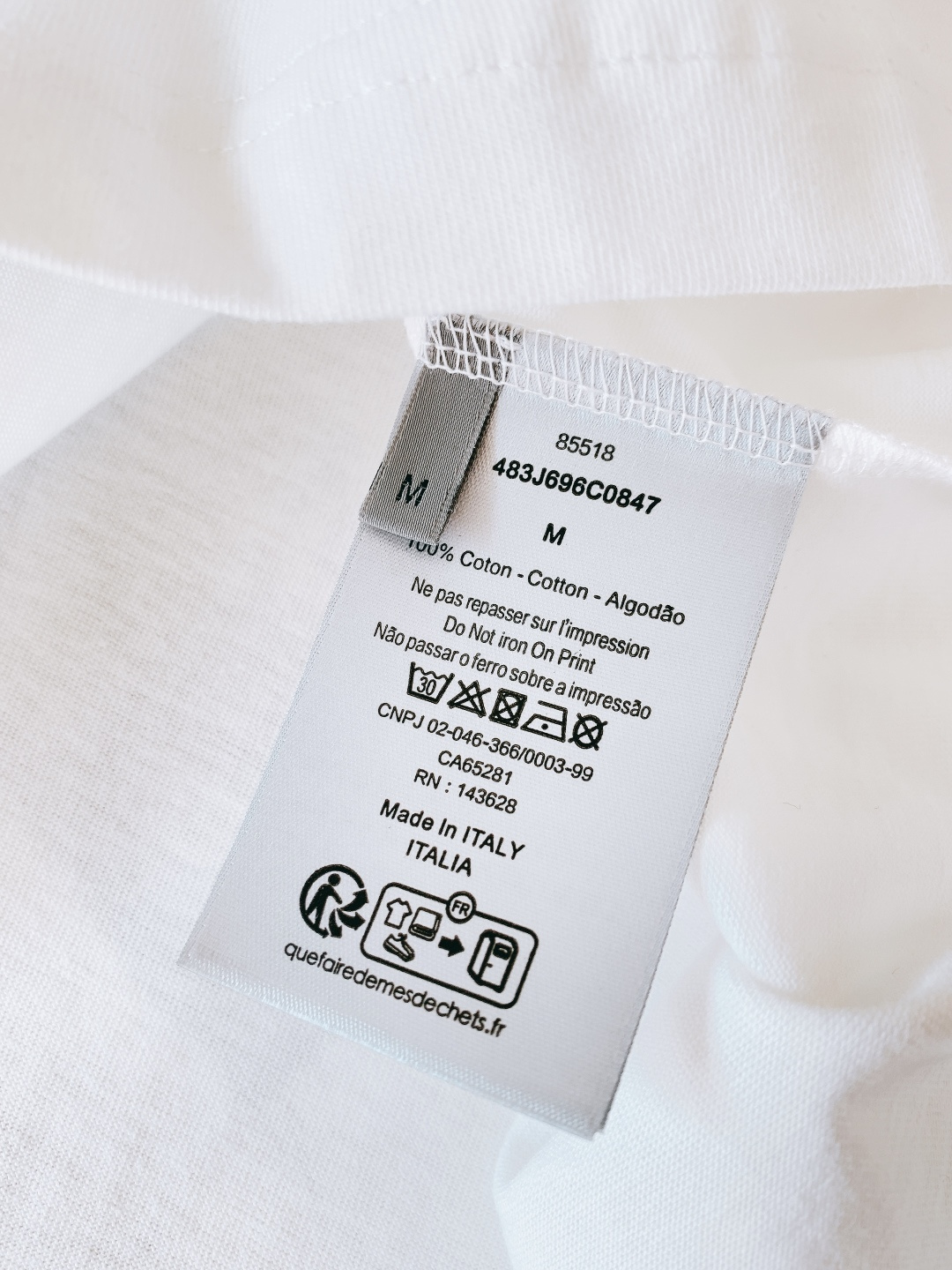 Dior Homme 迪奥·桀傲 2026SS早春新品四叶草刺绣纯棉T恤。🍀 经典黑白基底碰撞四叶草刺绣