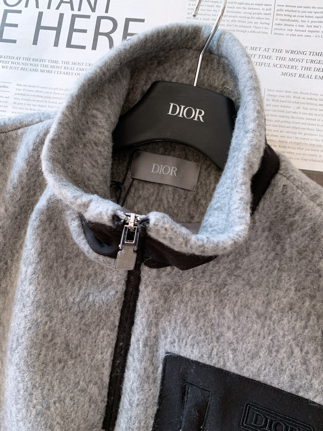 Dior Homme 迪奥·桀傲 2026SS早春新品Icons系列羊绒羊毛混纺起绒卫衣。2026春季男