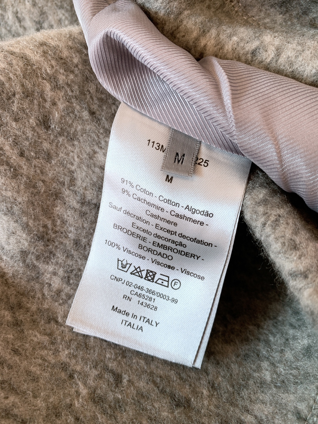 Dior Homme 迪奥·桀傲 2026SS早春新品Icons系列羊绒羊毛混纺起绒卫衣。2026春季男