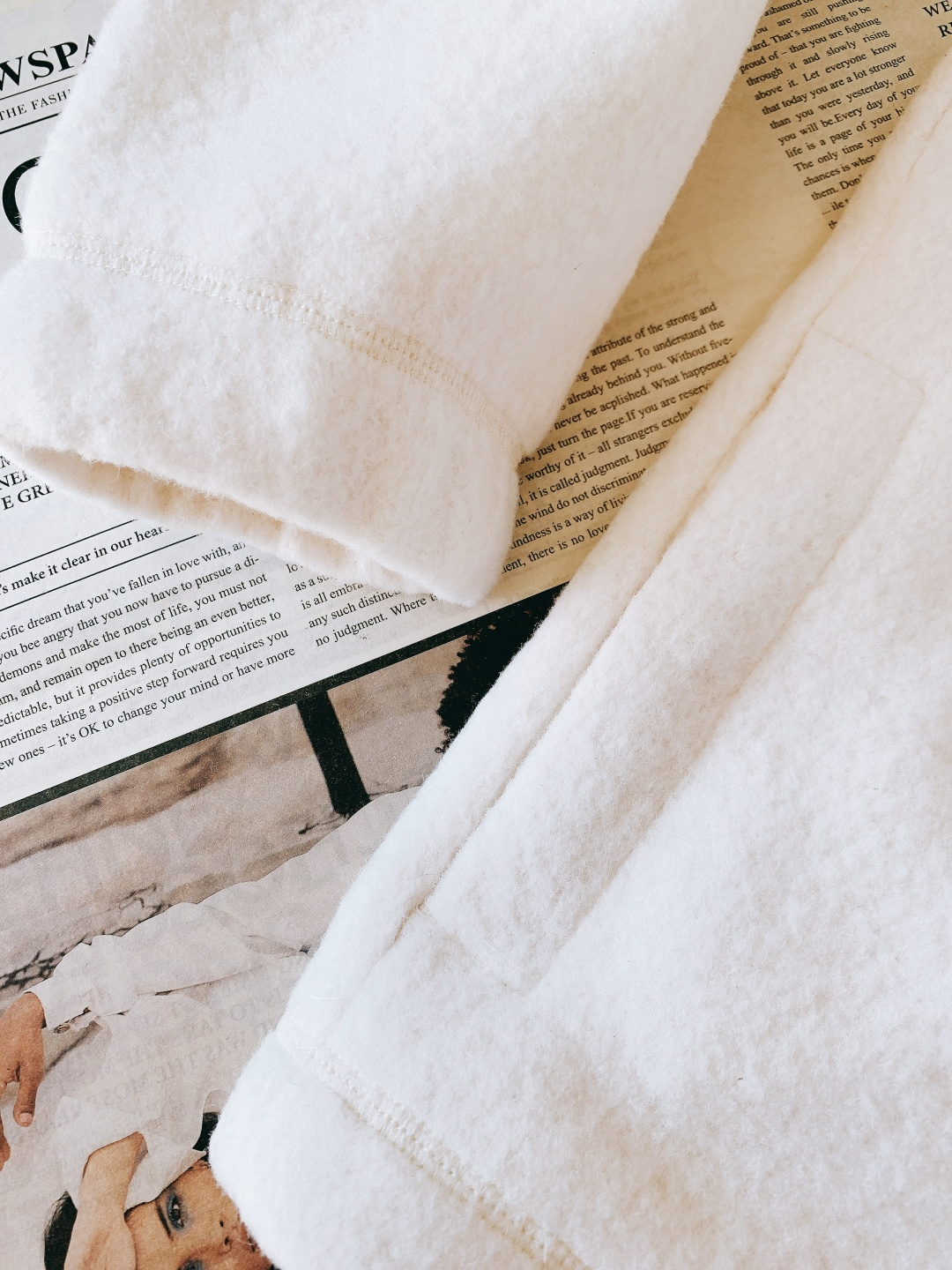 Dior Homme 迪奥·桀傲 2026SS早春新品Icons系列羊绒羊毛混纺起绒卫衣。2026春季男