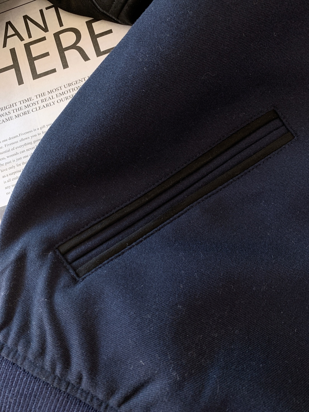 Dior Homme 迪奥·桀傲 2026SS早春新品蓝黑拼接棒球服夹克｜工坊工艺的美式学院腔调🔵 20