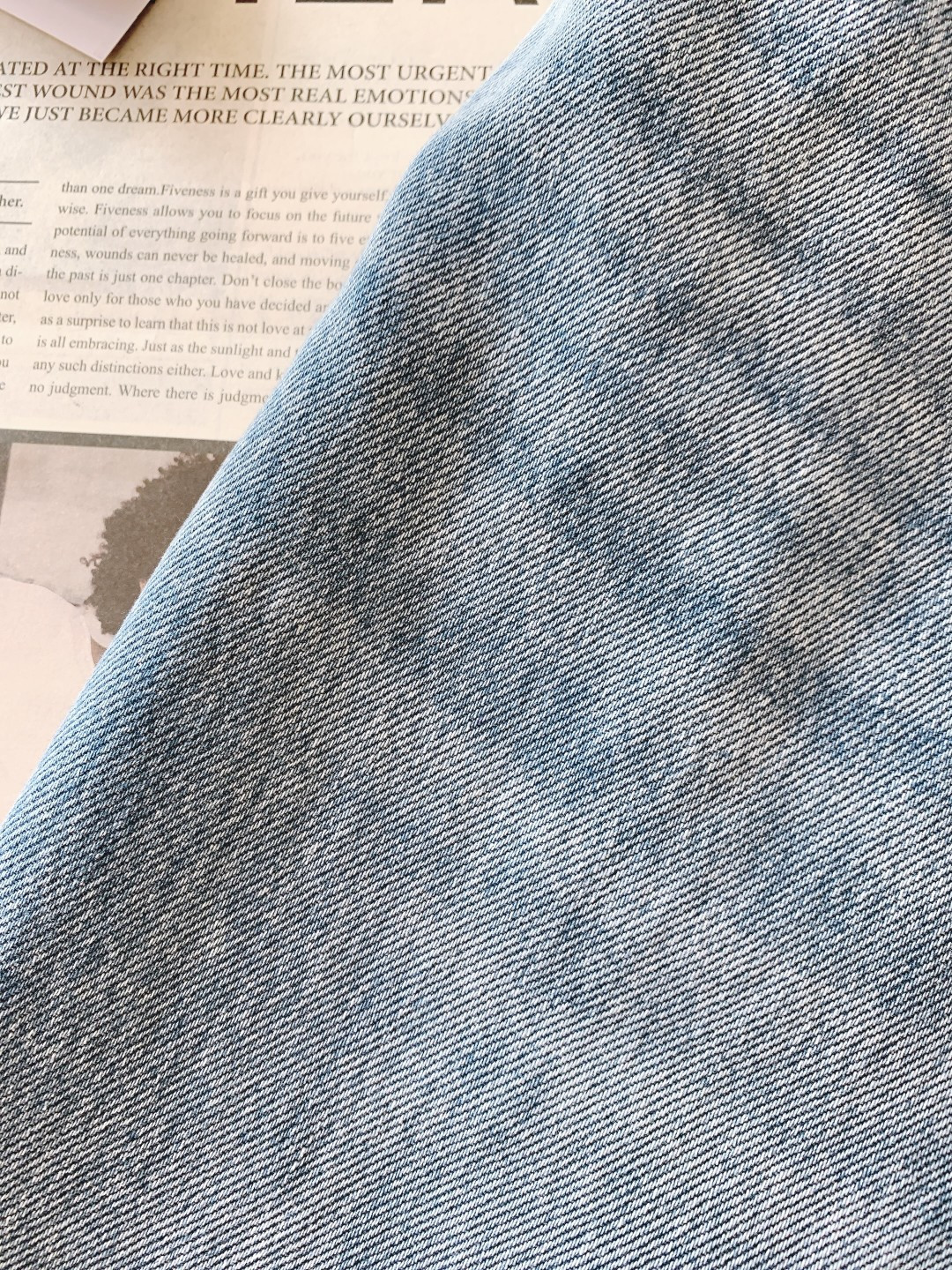 Dior Homme 迪奥·桀傲 2026SS早春新品藤格纹内里牛仔裤｜经典菱格的牛仔新解以经典藤格纹重