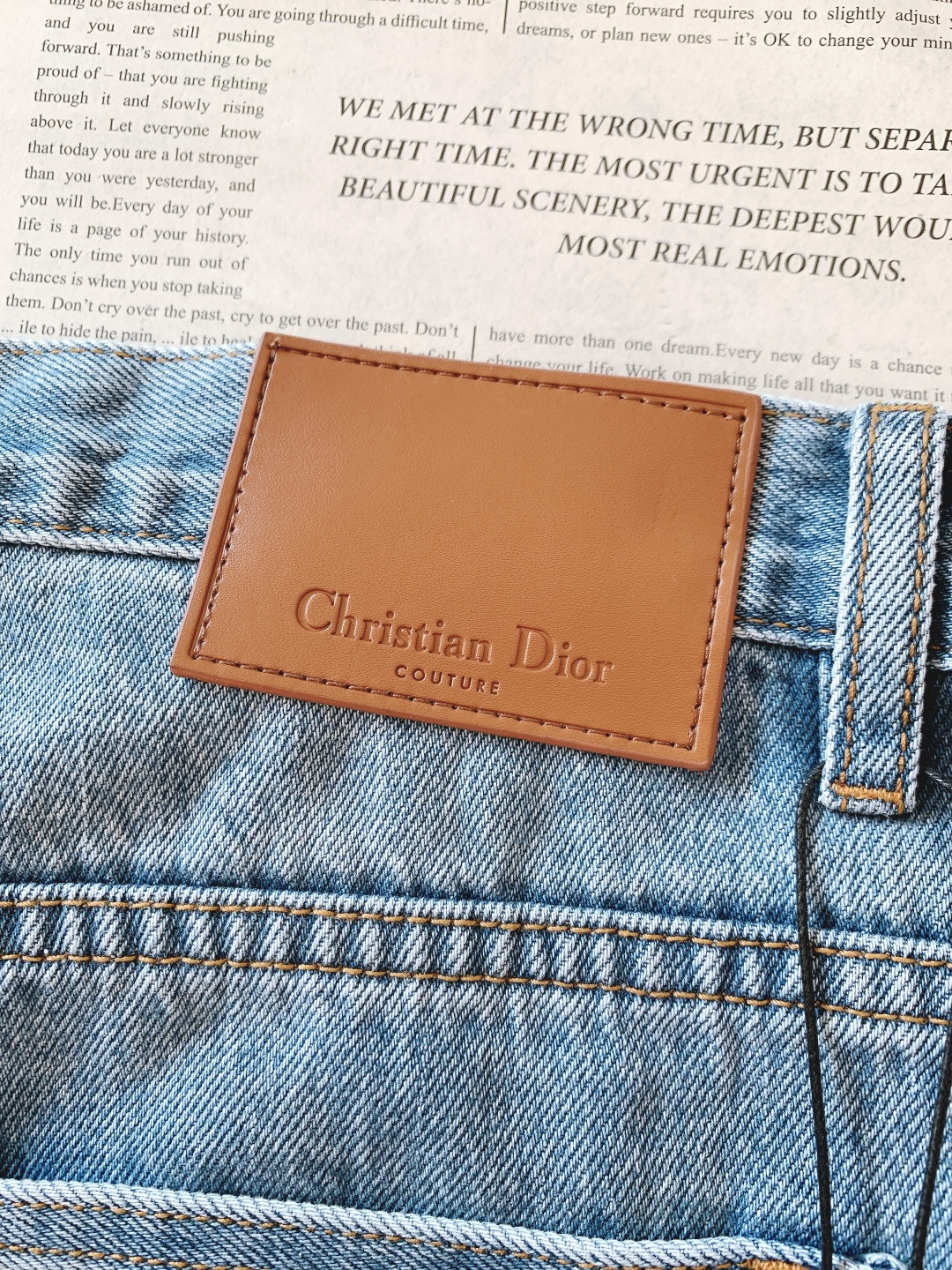 Dior Homme 迪奥·桀傲 2026SS早春新品藤格纹内里牛仔裤｜经典菱格的牛仔新解以经典藤格纹重