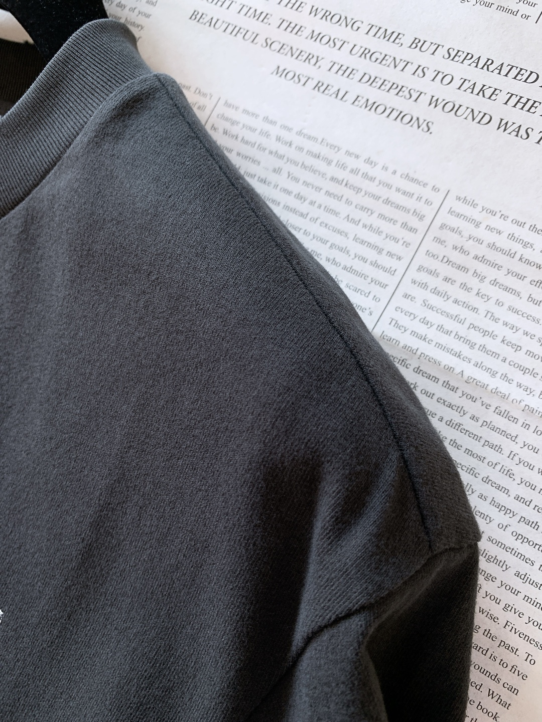 LouisVuitton 路易威登 2026SS早春新品高阶男士夏日必入的短袖！石磨洗酵素洗面料自带复古