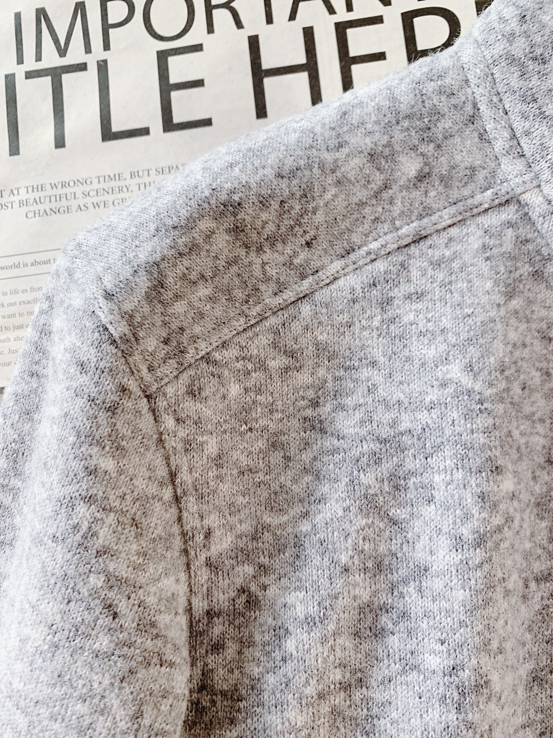 ARCTERYX 始祖鸟 新款立领拉链夹克冬季“轻暖黑科技”夹克：保暖不臃肿，质感藏在细节里，「科技面料