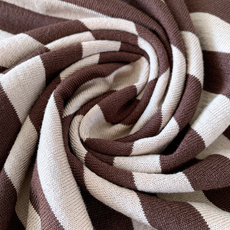 LoroPiana L.P SS早春新品条纹翻领Polo衫。意大利匠心织造的条纹Polo衫,以顶级面料与 LoroPiana L.P SS早春新品条纹翻领Polo衫。意大利匠心织造的条纹Polo衫,以顶级面料与