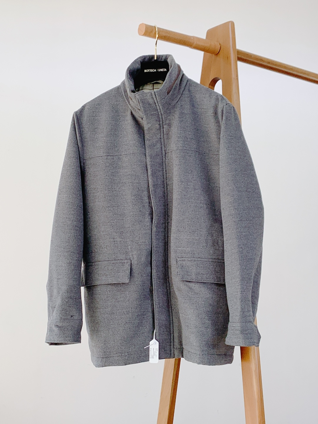 LoroPiana L.P SS早春新品新款羊绒长款夹克，高端质感藏不住的绅士格调作为秋冬衣橱的重磅单品