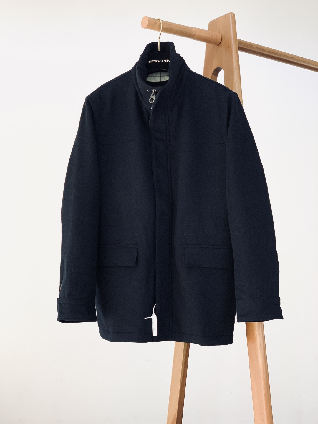 LoroPiana L.P SS早春新品新款羊绒长款夹克，高端质感藏不住的绅士格调作为秋冬衣橱的重磅单品