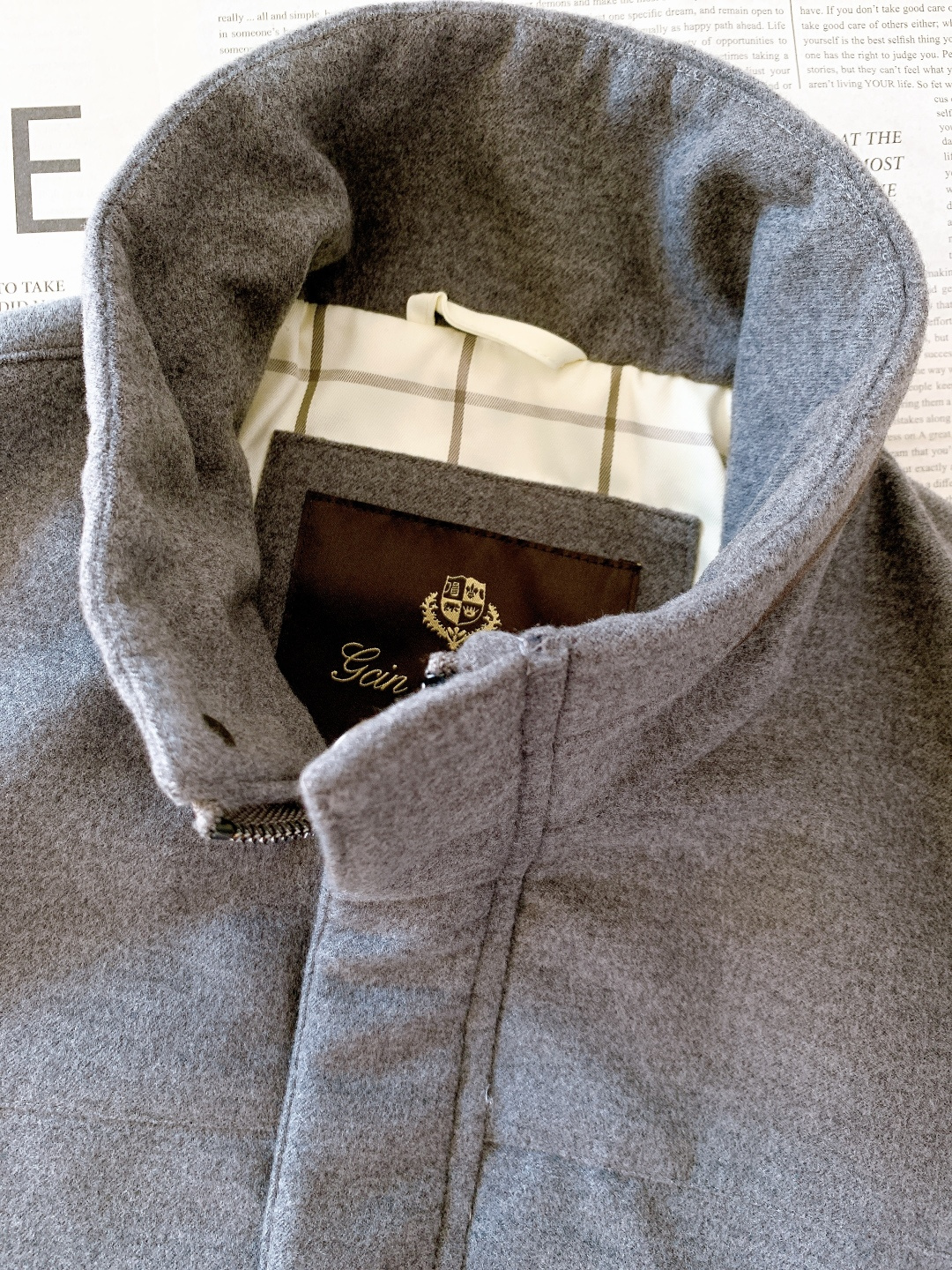 LoroPiana L.P SS早春新品新款羊绒长款夹克，高端质感藏不住的绅士格调作为秋冬衣橱的重磅单品