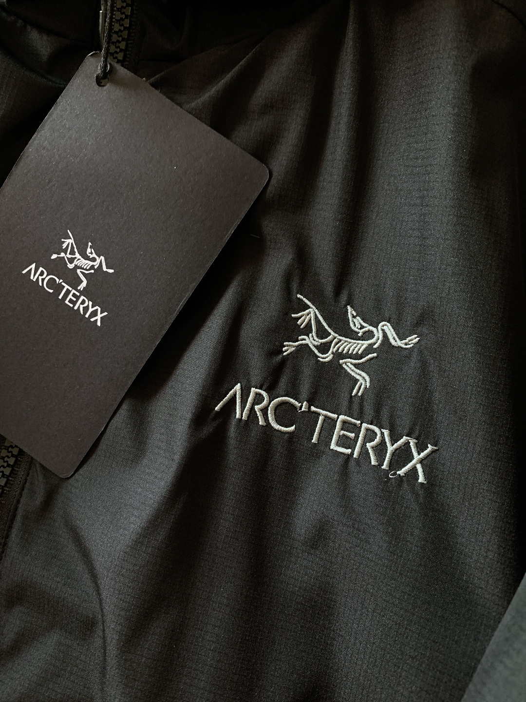 ￼ ARCTERYX 始祖鸟 Atom AR Hoody男款户外运动 保暖连帽（阿童木）棉服Atom A
