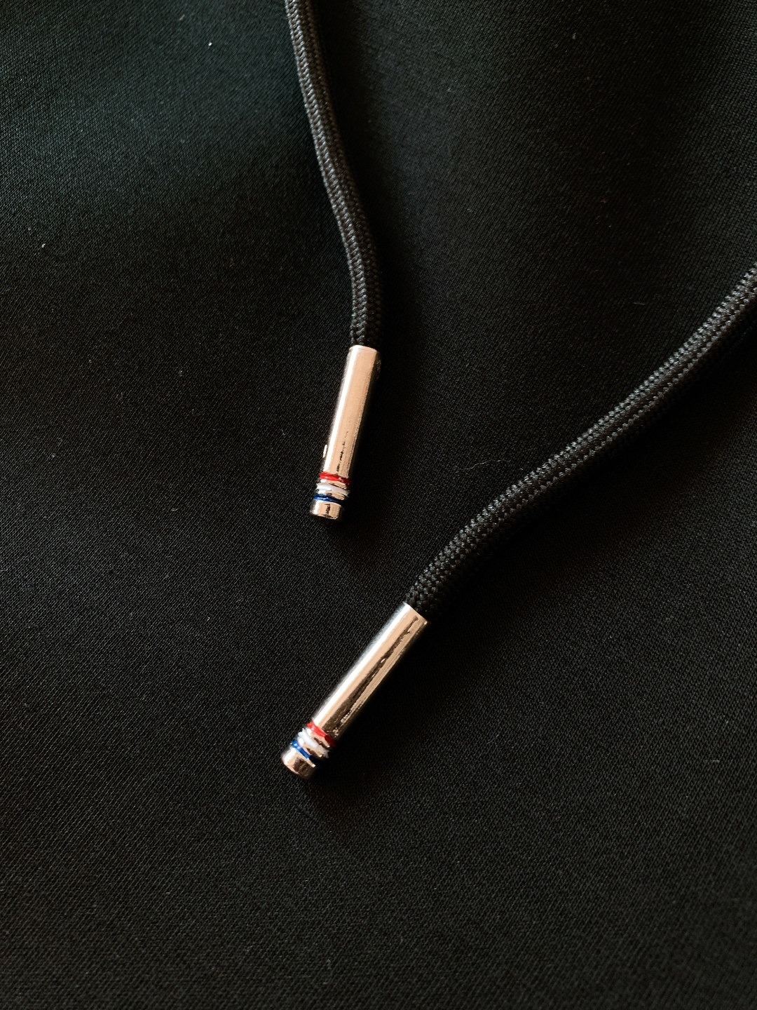 Moncler 蒙口 2026SS早春新品工装抽绳休闲裤时尚系列，独特设计，抽绳休闲长裤 订纱开始订染和