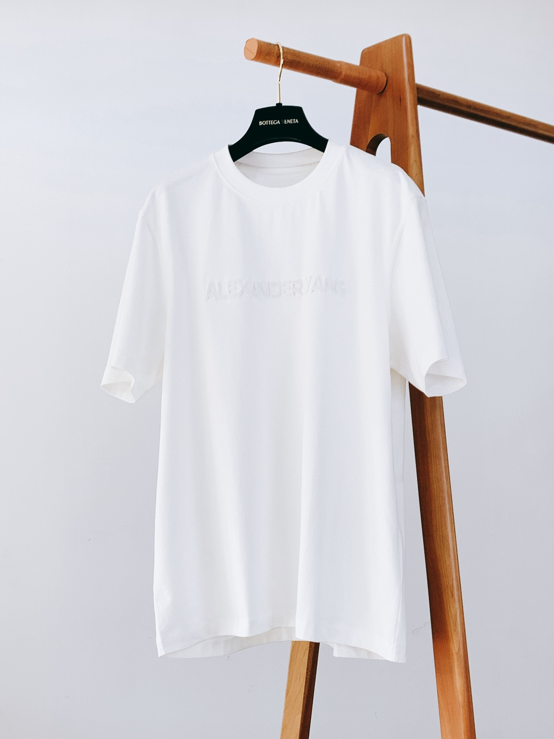 Aalxanderwang亚历山大.王 2026SS早春新品 牙刷绣短袖T恤重磅上新！甄选230g定制高