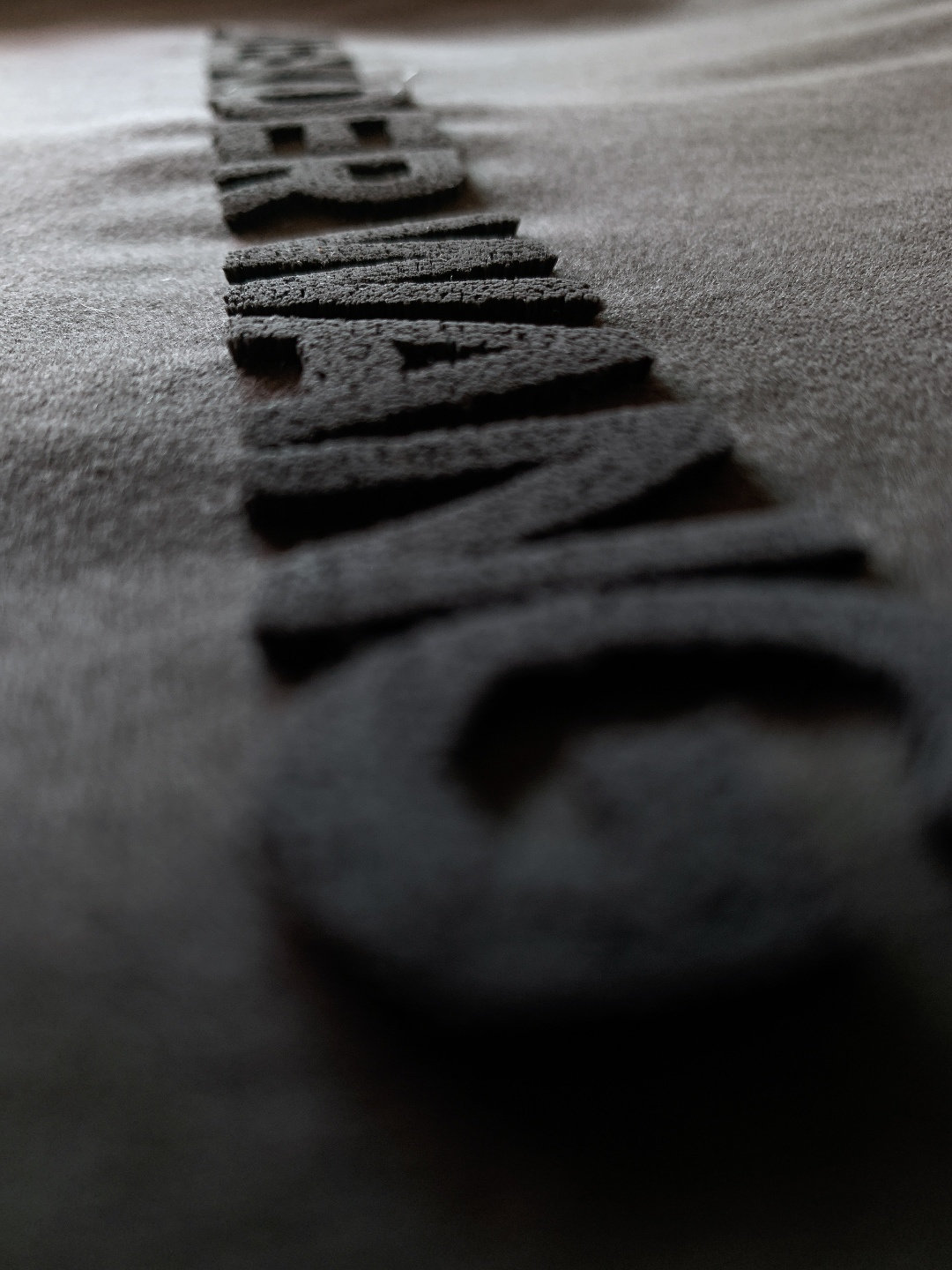 Aalxanderwang亚历山大.王 2026SS早春新品 牙刷绣短袖T恤重磅上新！甄选230g定制高