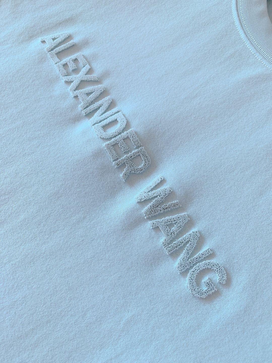 Aalxanderwang亚历山大.王 2026SS早春新品 牙刷绣短袖T恤重磅上新！甄选230g定制高