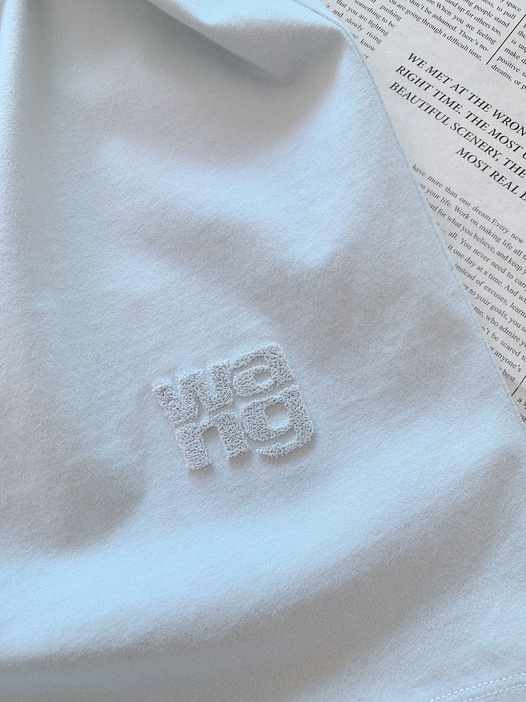 Aalxanderwang亚历山大.王 2026SS早春新品 牙刷绣短袖T恤重磅上新！甄选230g定制高