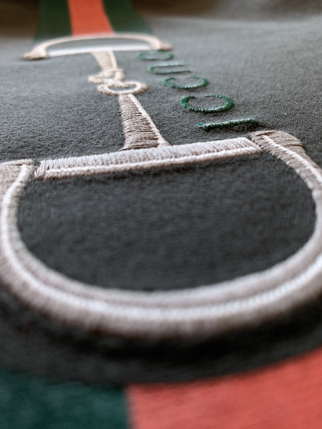 Gucci 古驰 2026SS早春新品马衔扣织带刺绣短袖T恤重磅上新！甄选进口260g高支双股精梳棉面料