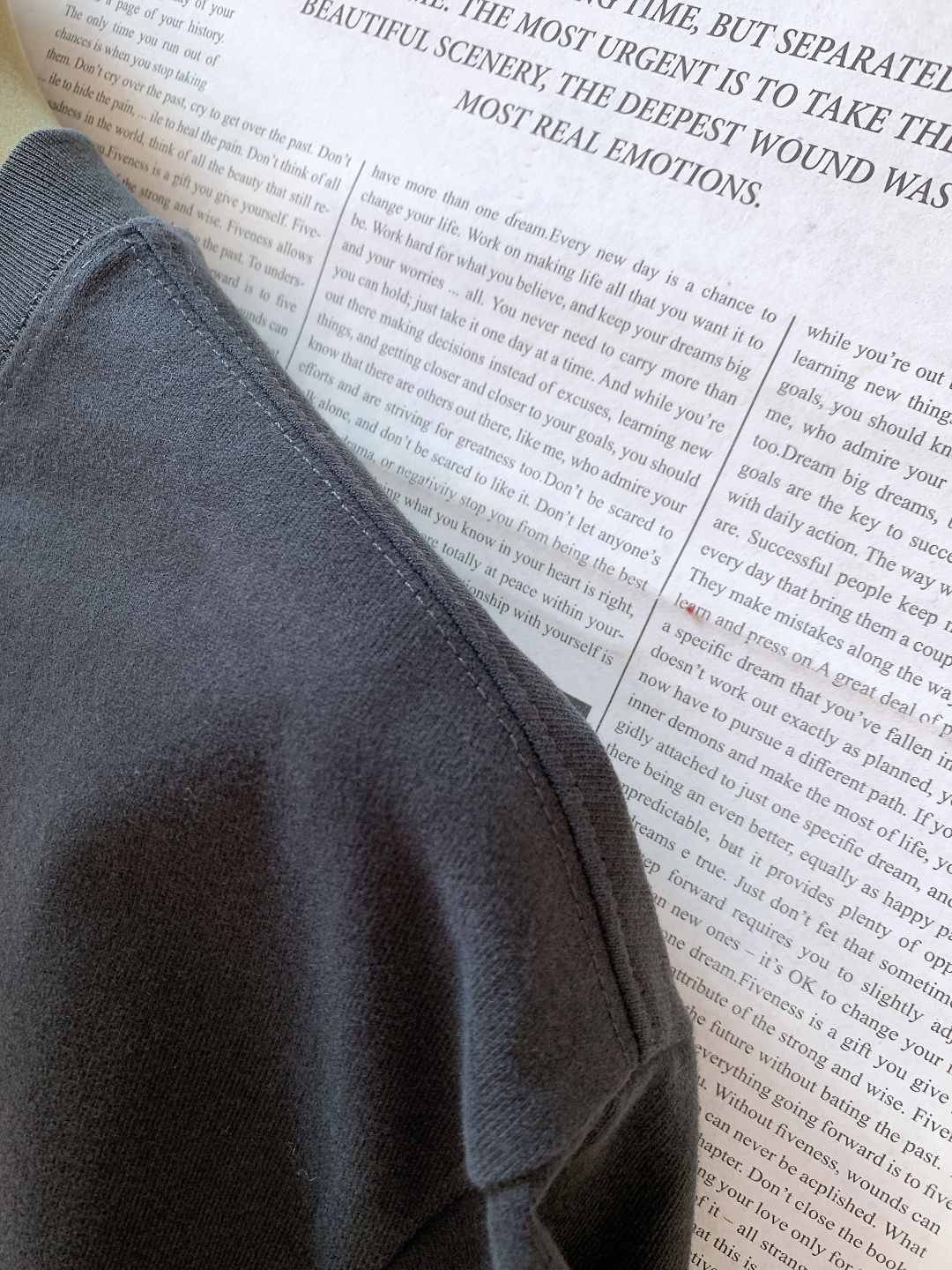 Gucci 古驰 2026SS早春新品马衔扣织带刺绣短袖T恤重磅上新！甄选进口260g高支双股精梳棉面料