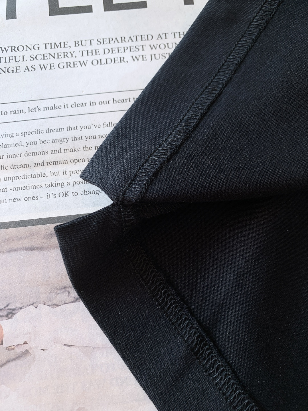 Burberry 巴宝莉 2026SS早春新品 浮雕刺绣T恤。100%进口精梳棉料，酵素洗水软乎乎超亲肤