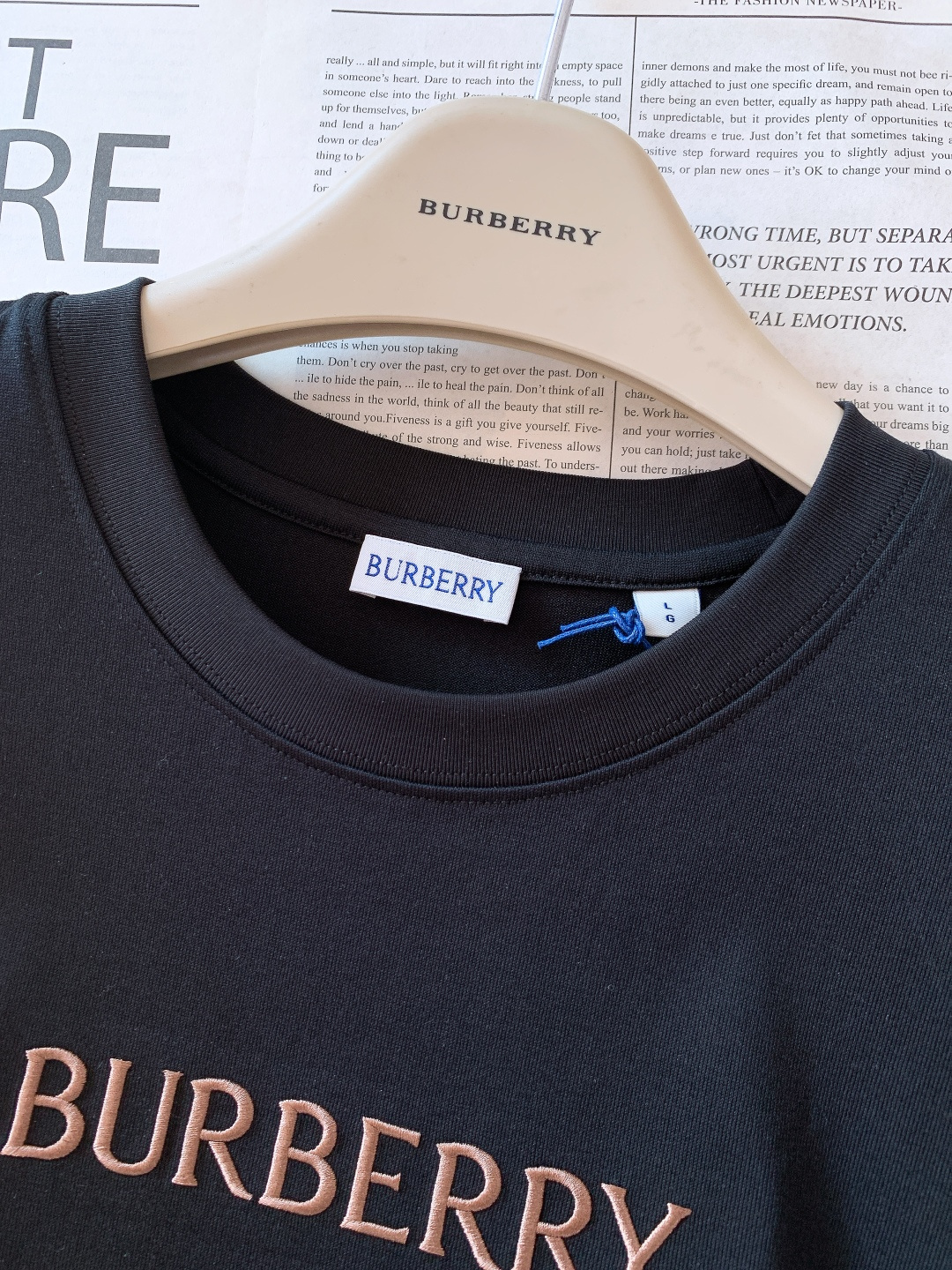 Burberry 巴宝莉 2026SS早春新品 骑士刺绣T恤重磅上新！进口高支棉料，酵素洗工艺软乎乎超亲