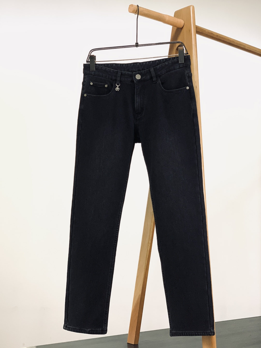 ⚠️🌾Prada 普拉达 2026SS早春新品 秋冬刚需，休闲加绒牛仔裤高密牛仔+羊羔绒内里，保暖不臃肿