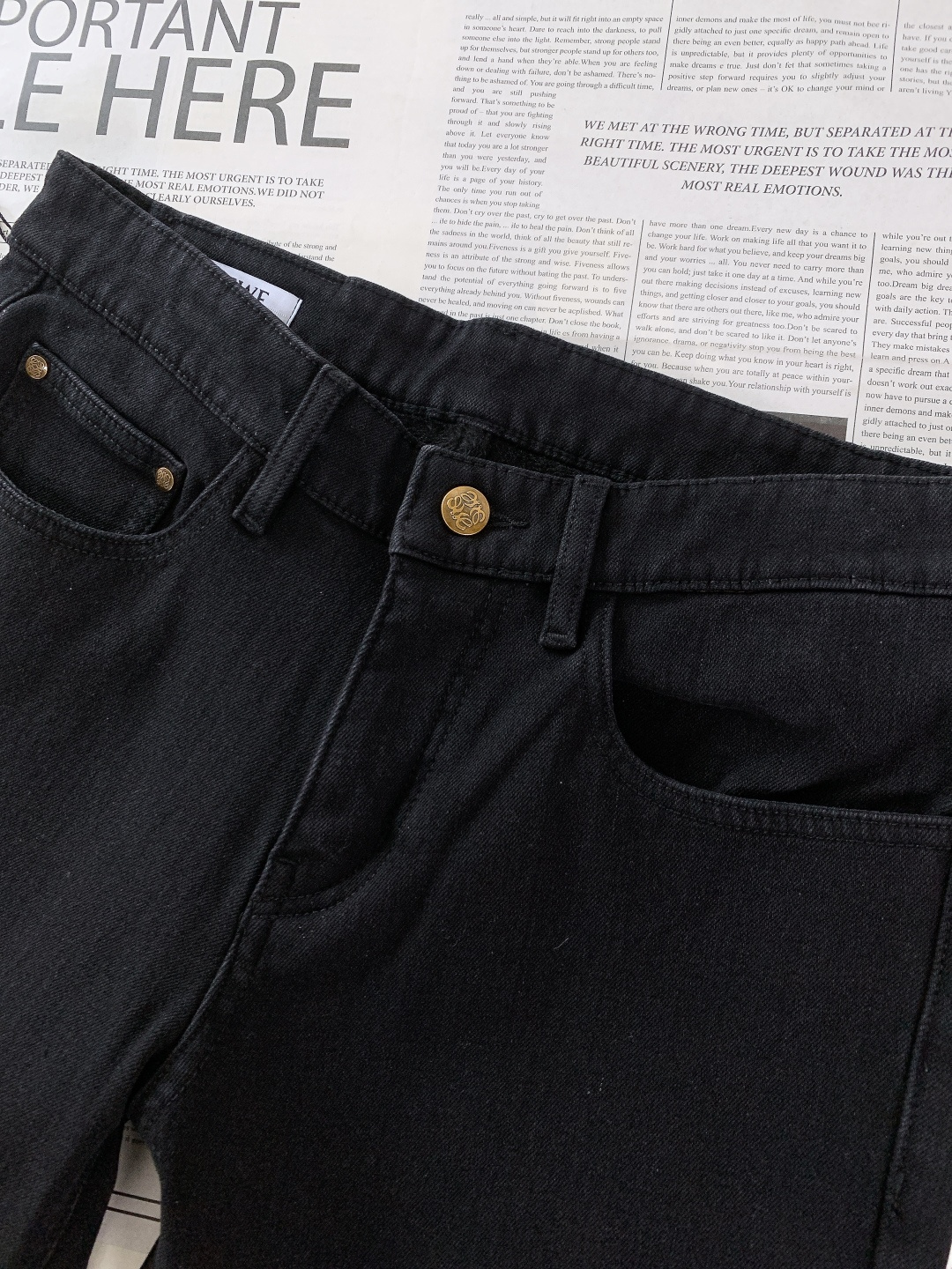 ⚠️🌾Loewe 罗意威 2026SS早春新品 休闲加绒牛仔裤，一条过冬的极简硬核之选高密牛仔+加厚一体