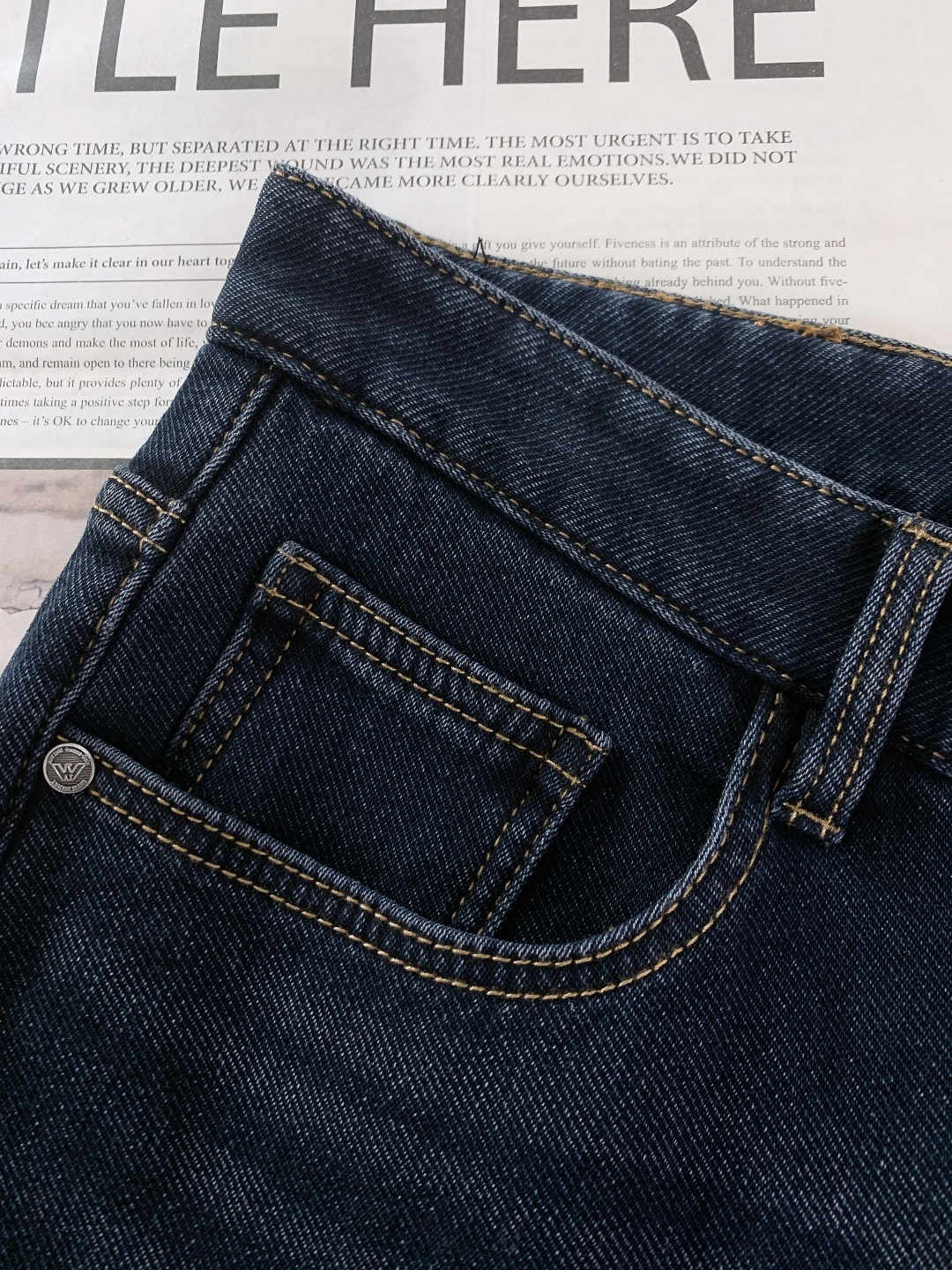 ⚠️🌾EmPorio Armani 阿玛尼 2026SS早春新品 休闲加绒牛仔裤，一条过冬的硬核选择。酵