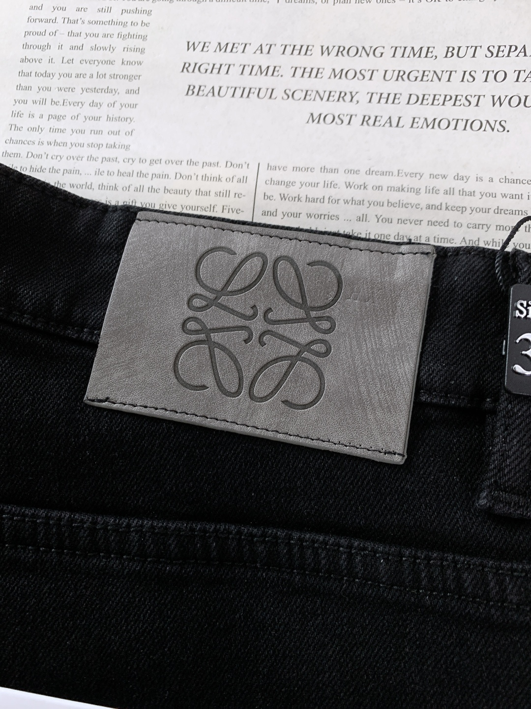 ⚠️🌾Loewe 罗意威 2026SS早春新品 休闲加绒牛仔裤，一条过冬的极简硬核之选高密牛仔+加厚一体