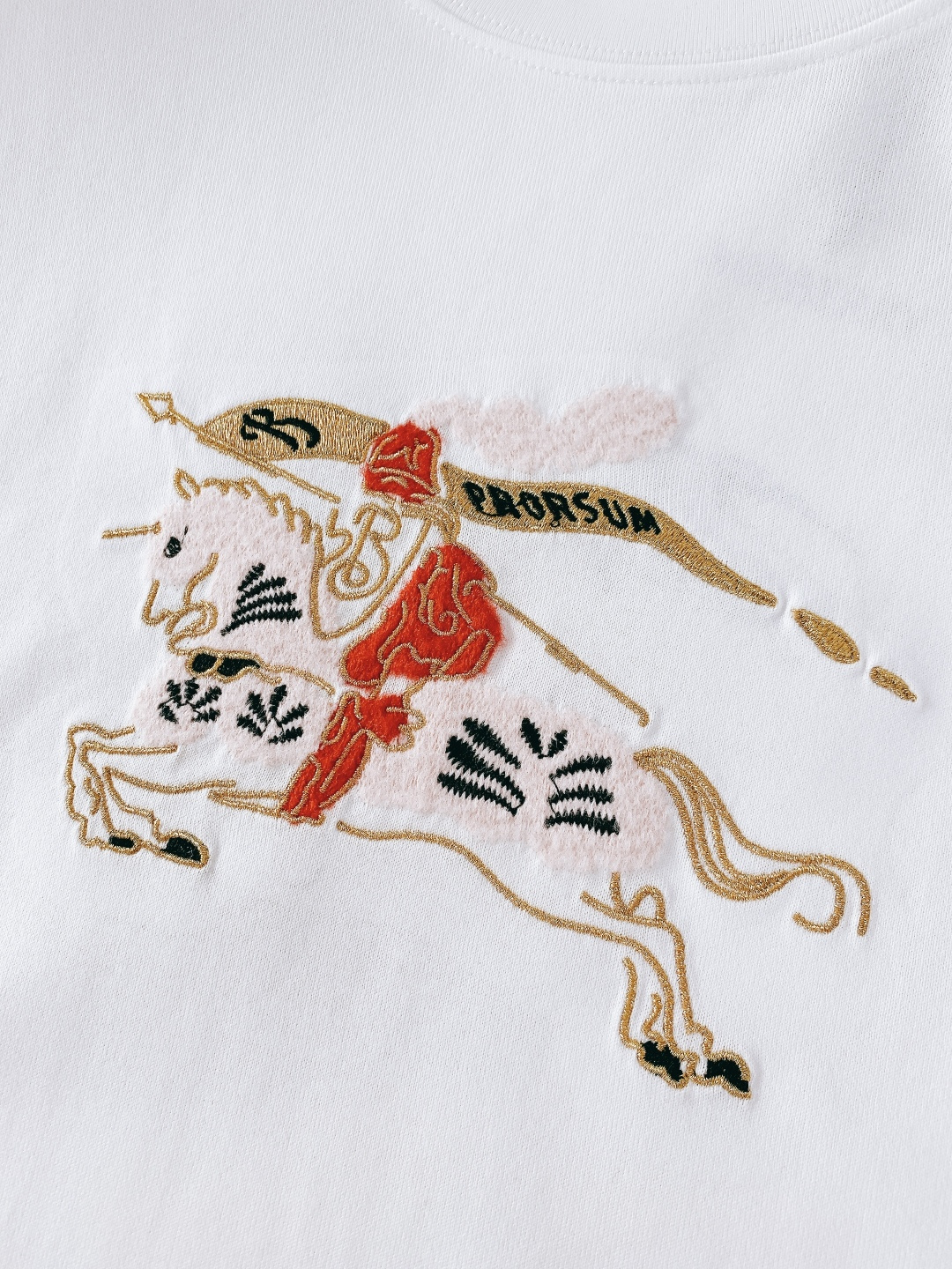 ⚠️🌾Burberry 巴宝莉 2026SS早春新品 马术骑士刺绣短袖T恤。100%葡萄牙进口高支纯棉，