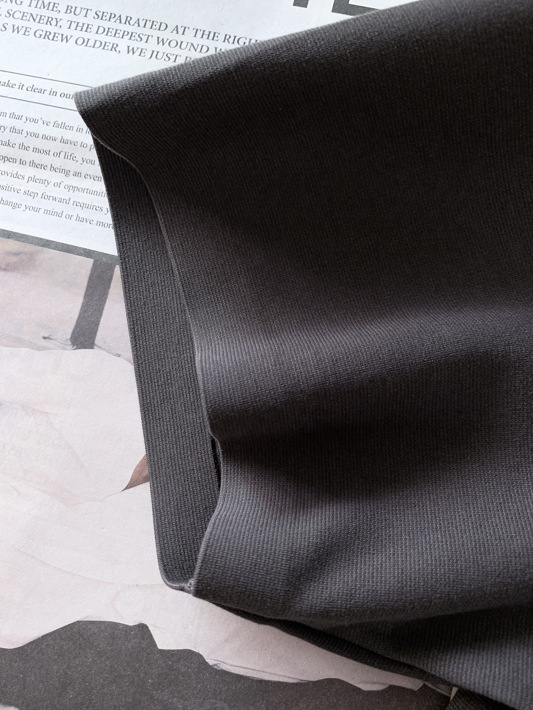 ⚠️🌾Moncler 蒙口 2026SS早春新品 经典T恤，一件顶三件的硬核质感210g重磅高支棉，丝光