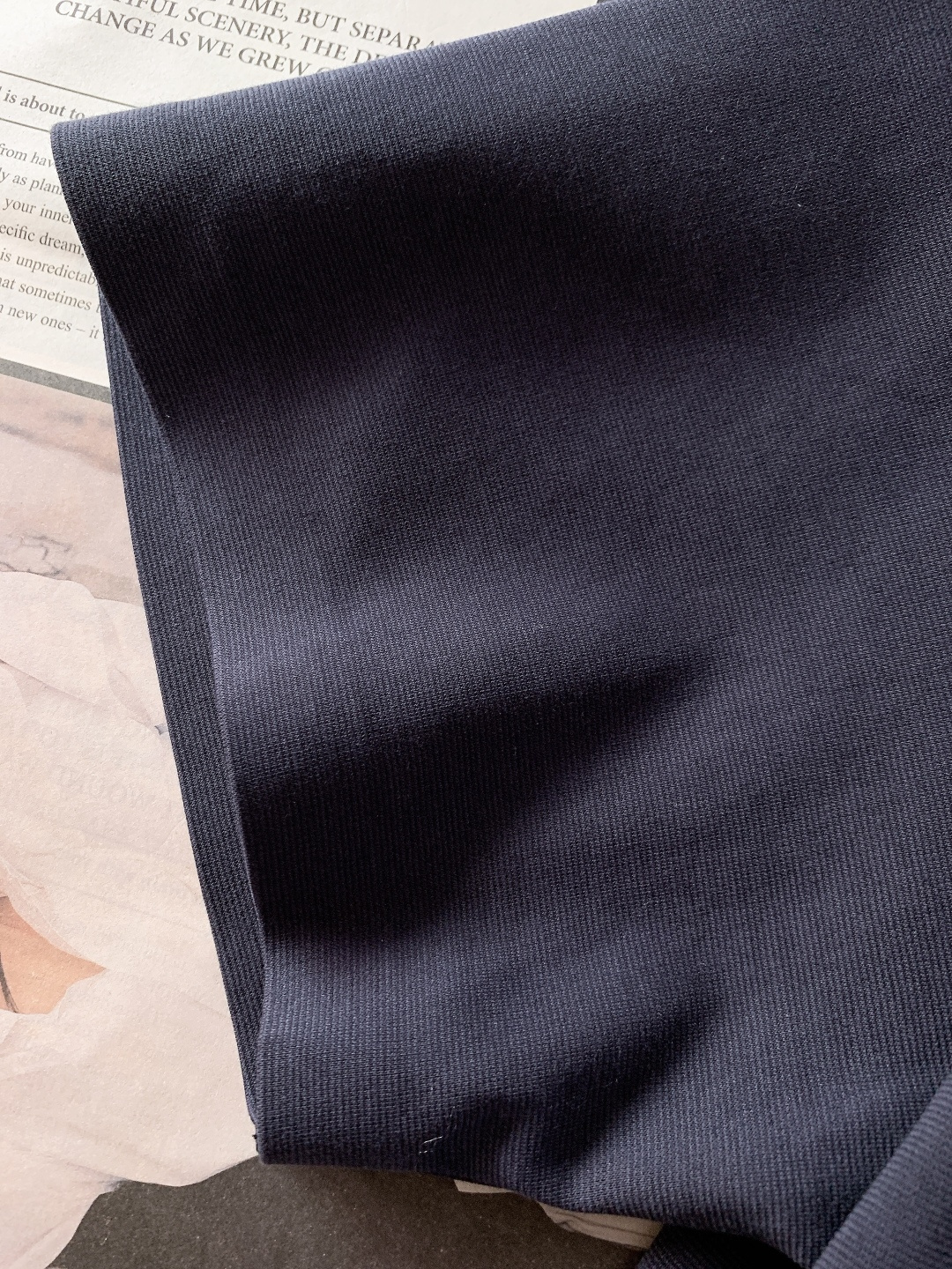 ⚠️🌾Moncler 蒙口 2026SS早春新品 经典T恤，一件顶三件的硬核质感210g重磅高支棉，丝光