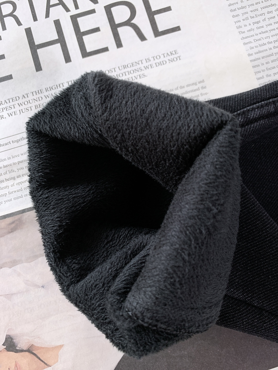 ⚠️🌾Prada 普拉达 2026SS早春新品 秋冬刚需，休闲加绒牛仔裤高密牛仔+羊羔绒内里，保暖不臃肿