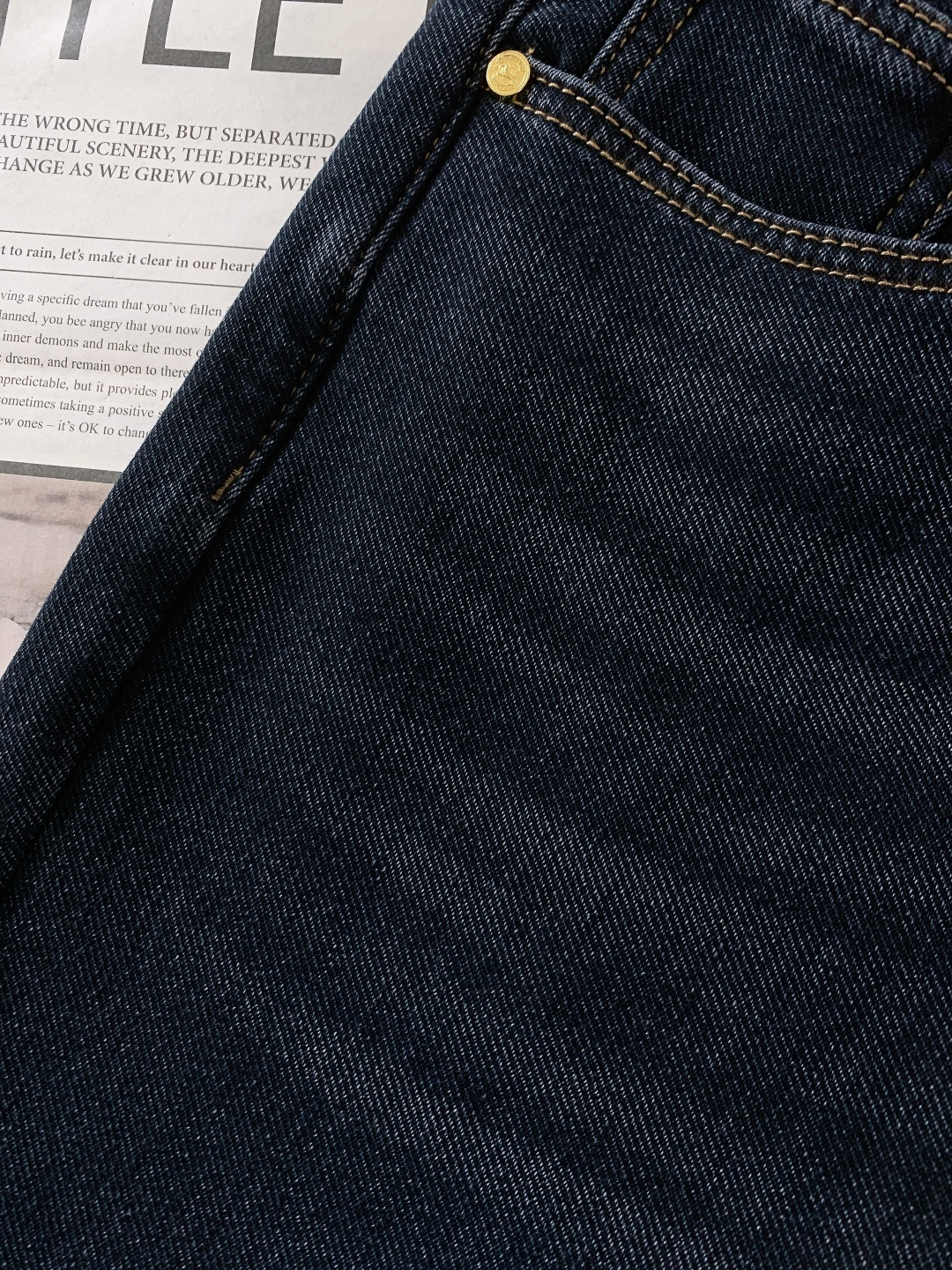 ⚠️🌾Burberry 巴宝莉 2026SS早春新品秋冬刚需，休闲加绒牛仔裤重磅牛仔+羊羔绒内里，保暖不