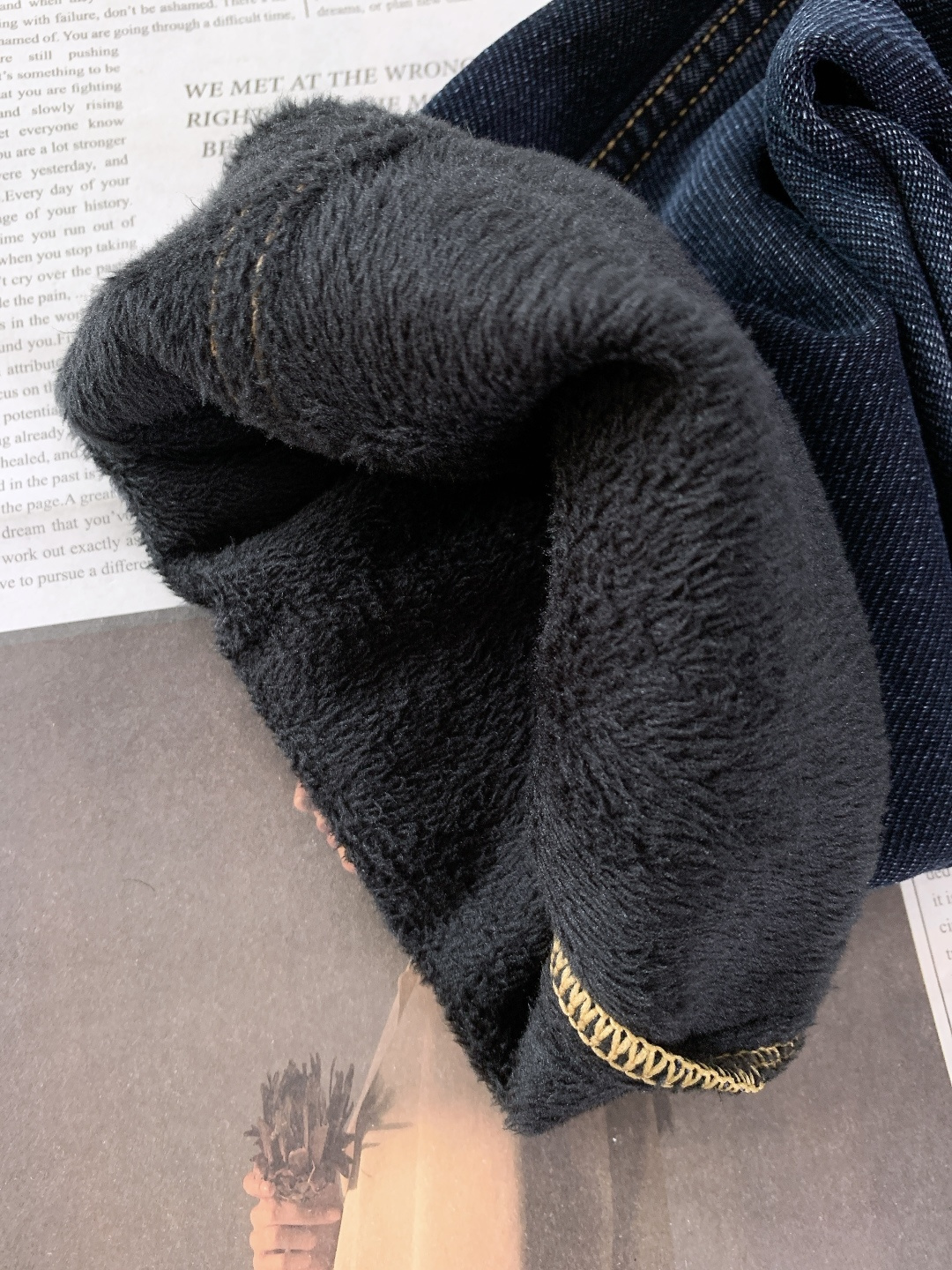 ⚠️🌾Burberry 巴宝莉 2026SS早春新品秋冬刚需，休闲加绒牛仔裤重磅牛仔+羊羔绒内里，保暖不